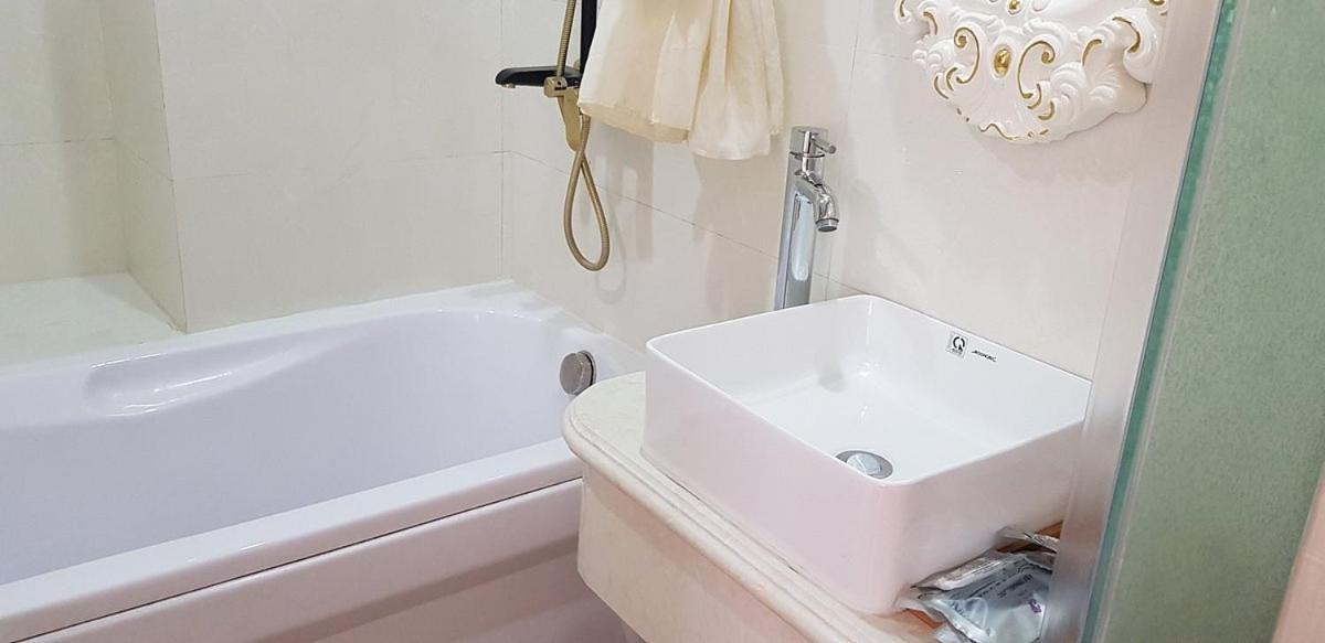 Cristina Boutique Hotel 河内 外观 照片